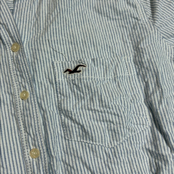 Hollister Y2K Blue and White Striped Button Down Shirt sz M - Picture 3 of 9